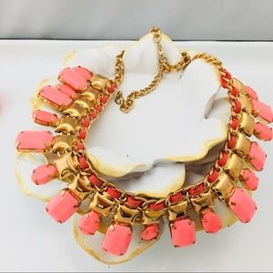 💰3/$15 Pink and Gold statement Bib necklace M92